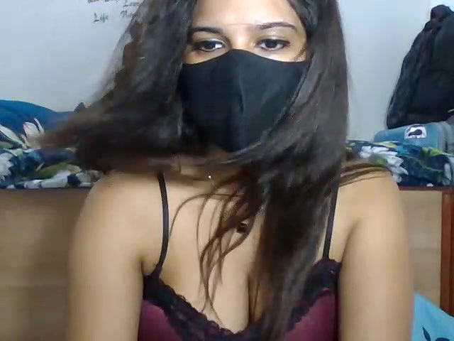 Stripchat-Public.Show-c-sparkling_queen-2024.04.02.063644