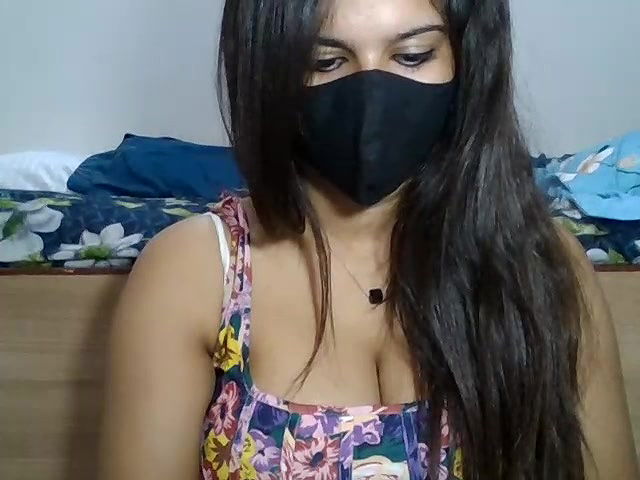 Stripchat-Public.Show-c-sparkling_queen-2024.04.01.032419