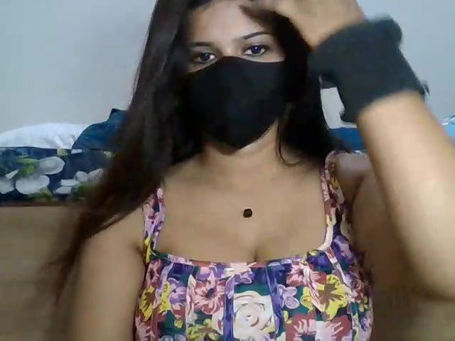 Stripchat-Public.Show-c-sparkling_queen-2024.04.01.023205