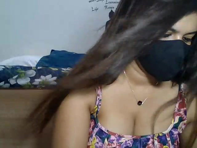 Stripchat-Public.Show-c-sparkling_queen-2024.04.01.023205