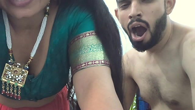 Stripchat-Public.Show-c-Sexy-sweetybhabi-2024.08.16.014902