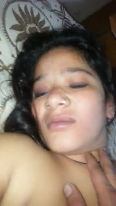 super hot delhi gf preeti singh boobs pressed sex mms
