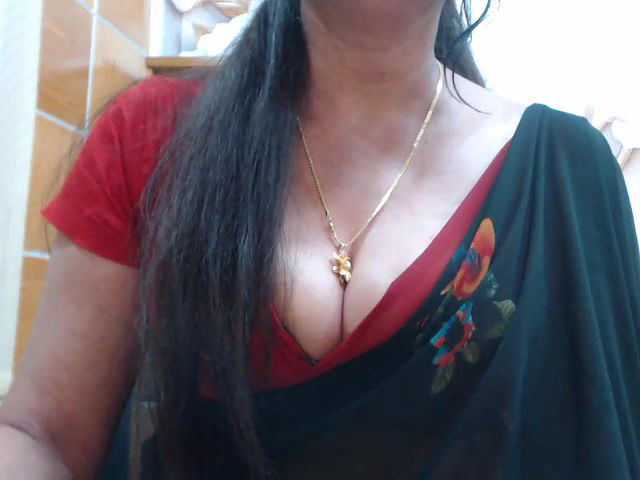 Stripchat-Public.Show-f-desi-maisa130-2024.05.22.230131