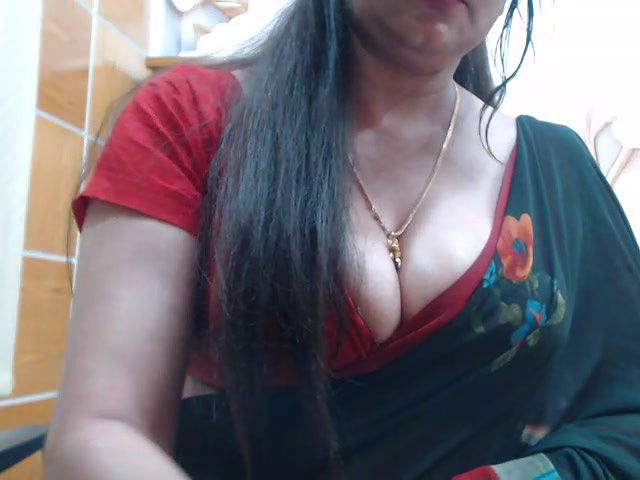 Stripchat-Public.Show-f-desi-maisa130-2024.05.22.230131