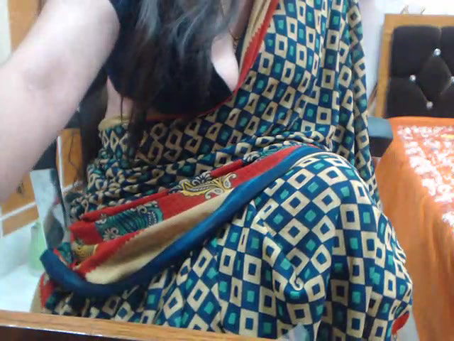 Stripchat-Public.Show-f-desi-maisa130-2024.05.18.201129