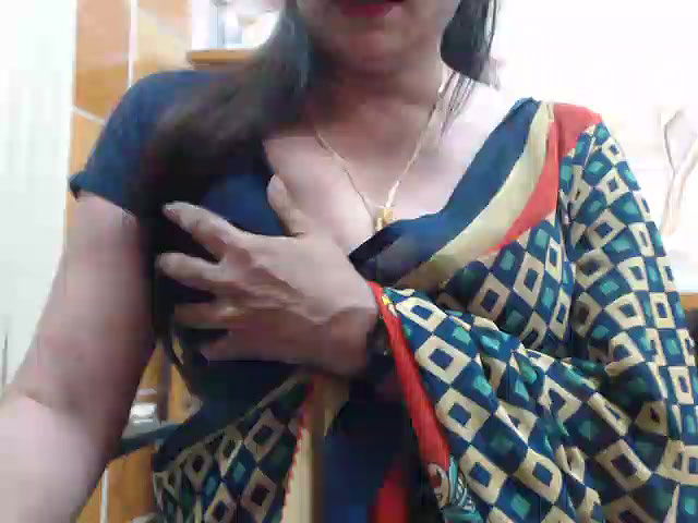 Stripchat-Public.Show-f-desi-maisa130-2024.05.18.181530