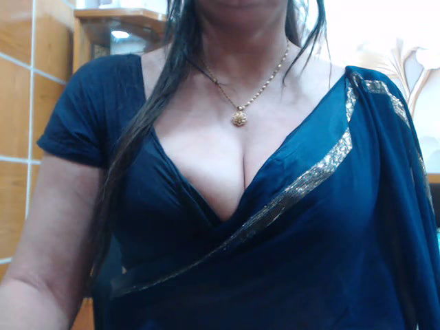 Stripchat-Public.Show-f-desi-maisa130-2024.05.12.212051