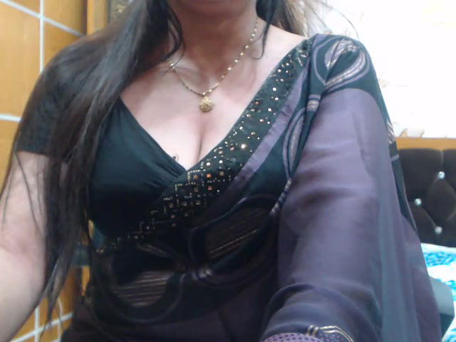 Stripchat-Public.Show-f-desi-maisa130-2024.05.12.001646