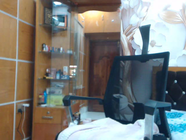 Stripchat-Public.Show-f-desi-maisa130-2024.05.11.213237