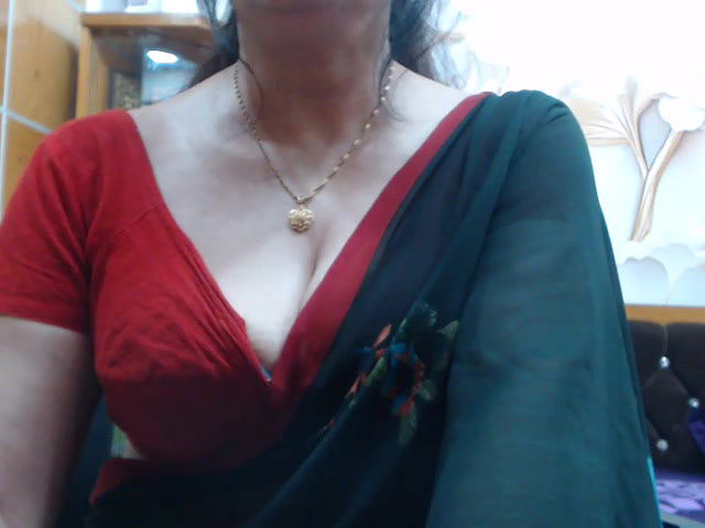 Stripchat-Public.Show-f-desi-maisa130-2024.05.10.185456