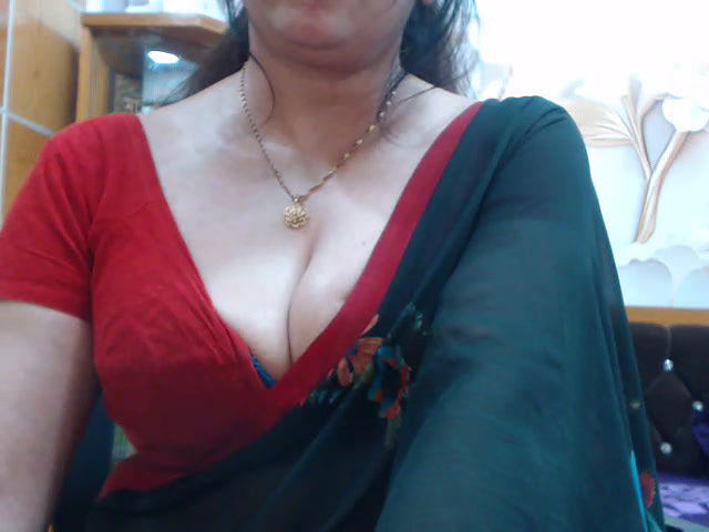 Stripchat-Public.Show-f-desi-maisa130-2024.05.10.185456