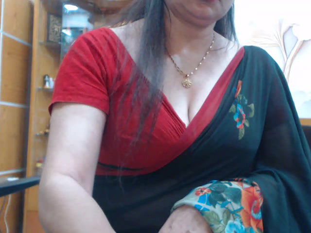 Stripchat-Public.Show-f-desi-maisa130-2024.05.10.174102