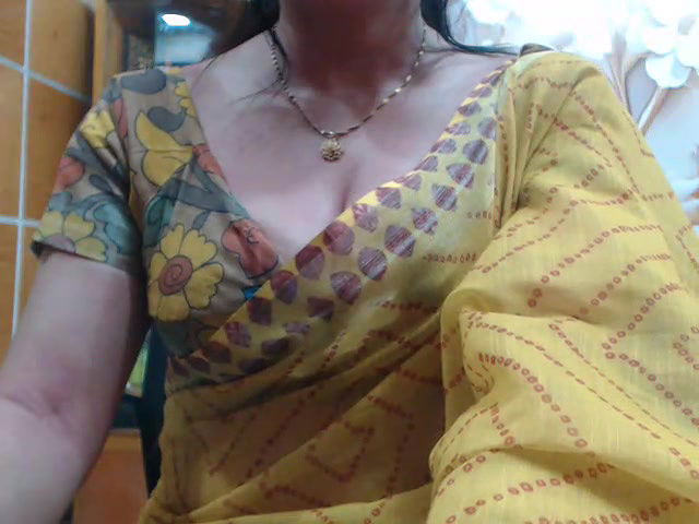 Stripchat-Public.Show-f-desi-maisa130-2024.05.09.204153