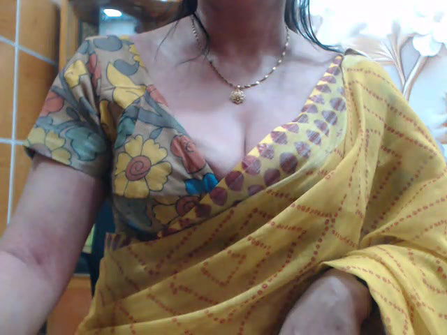 Stripchat-Public.Show-f-desi-maisa130-2024.05.09.204153