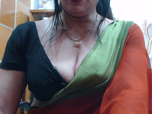 Stripchat-Public.Show-f-desi-maisa130-2024.05.05.194655