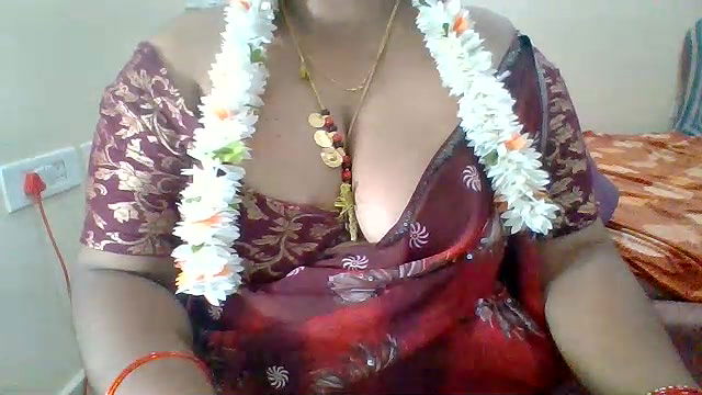 Stripchat-Public.Show-c-archanatelugu9-2024.09.17.175346