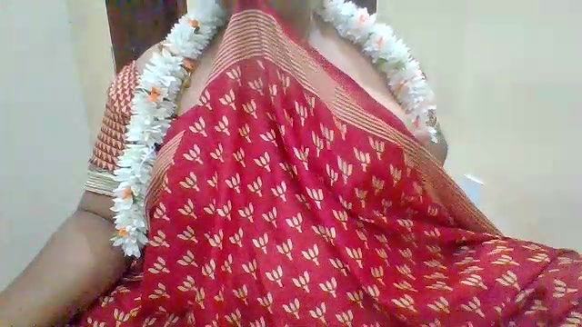 Stripchat-Public.Show-c-archanatelugu9-2024.07.19.121254