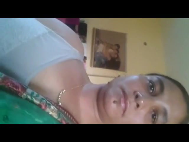 tanisha bhabhi boob show