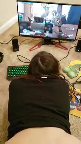 Sister Playing Video Game n Brothr Fuking Sis Doggy