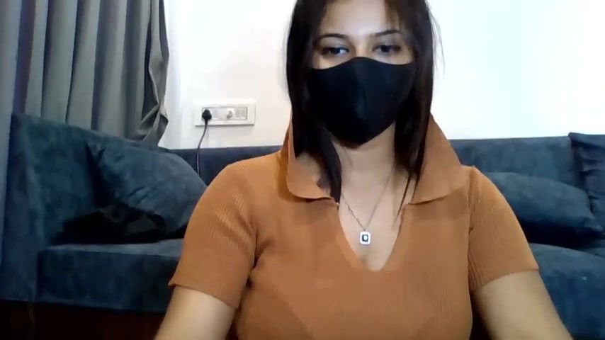 Stripchat-Public.Show-f-sparkling_queen-2024.01.20.043346