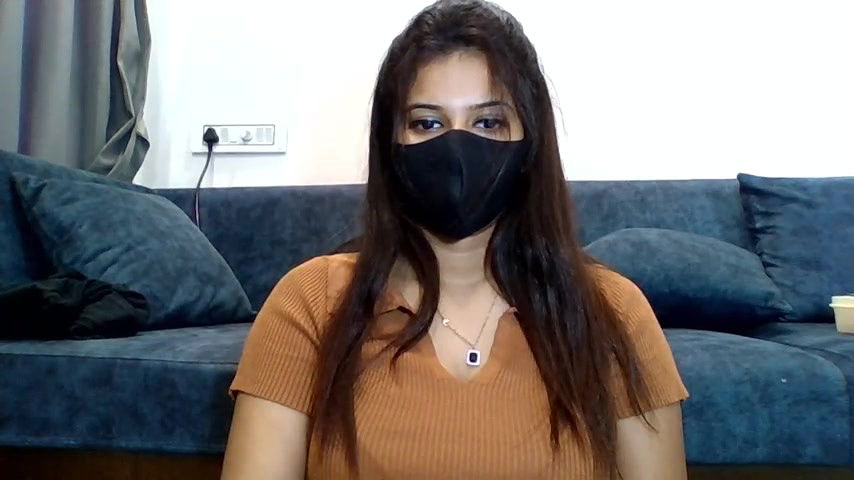 Stripchat-Public.Show-f-sparkling_queen-2024.01.20.043346
