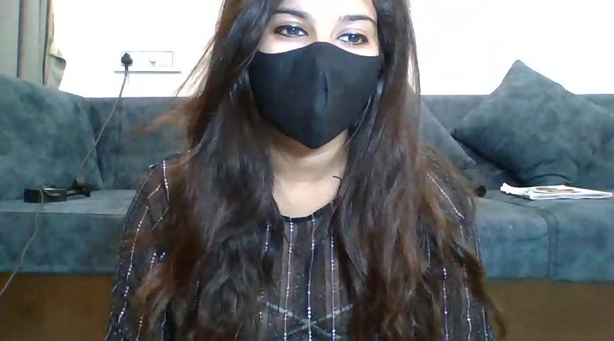 Stripchat-Public.Show-c-sparkling_queen-2024.03.11.160238