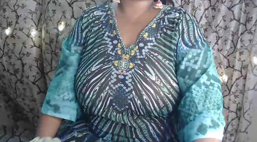 Stripchat-Public.Show-f-LustyKavita-2024.08.10.191213