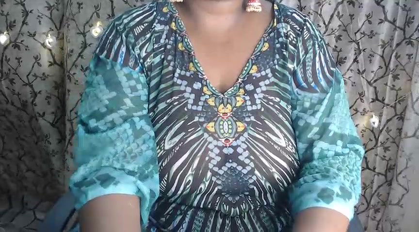 Stripchat-Public.Show-f-LustyKavita-2024.08.10.191213