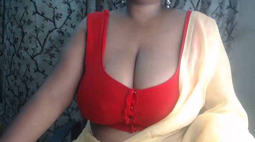 Stripchat-Public.Show-f-LustyKavita-2024.07.26.183341