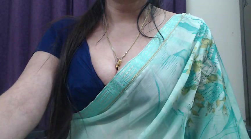Stripchat-Public.Show-f-desi-maisa130-2024.09.29.184413