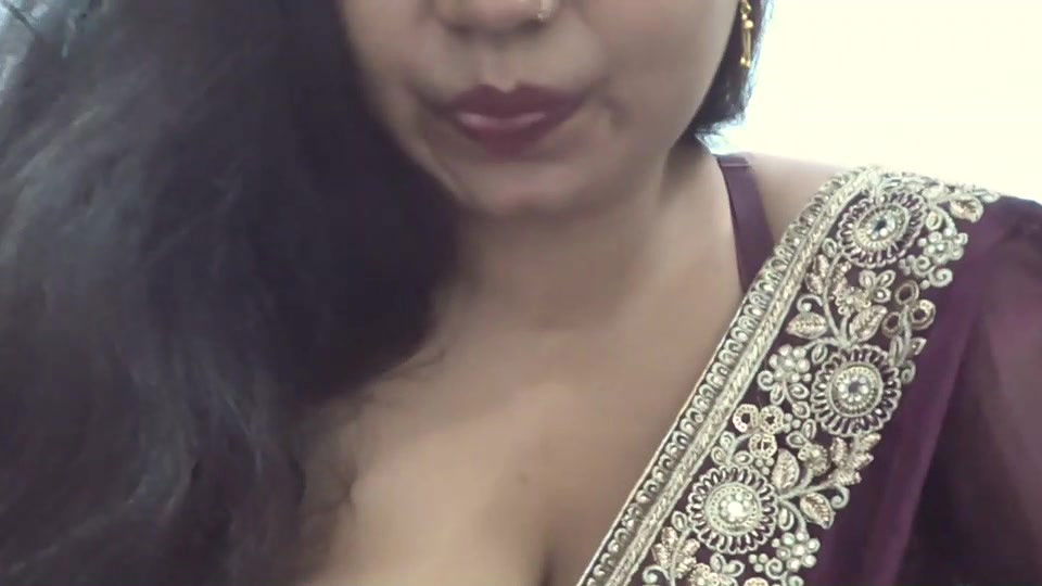 Stripchat-Public.Show-c-Sexy-sweetybhabi-2024.08.31.221323