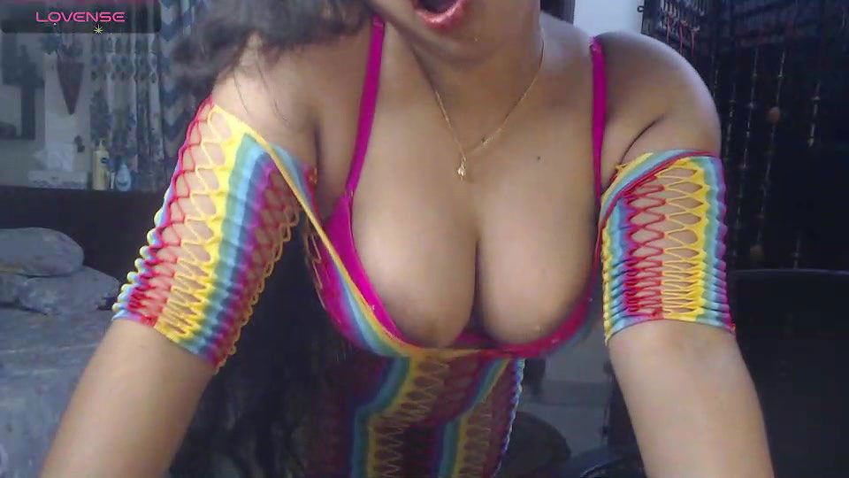 Stripchat-Public.Show-f-Hotty__Baby-2024.08.12.131030