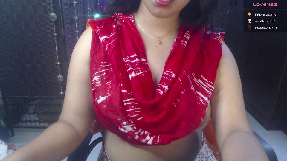 Stripchat-Public.Show-f-Hotty__Baby-2024.08.01.180550