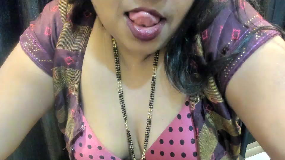 Stripchat-Public.Show-f-anamik03-2024.10.14.073455