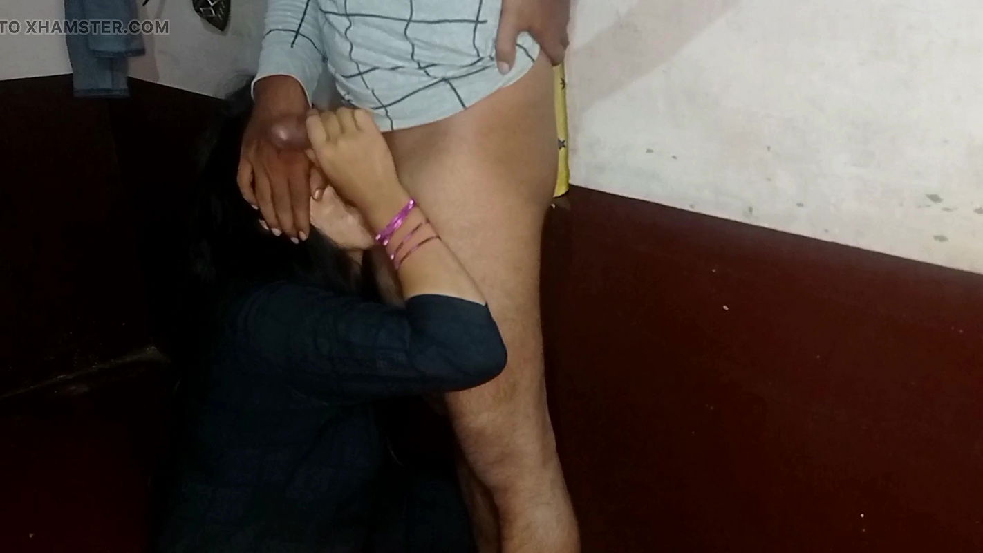 Dress Change Kar Rhi thi Nokar Ne Pakd Ke Khade Khade Choda – Servant fuck malkin