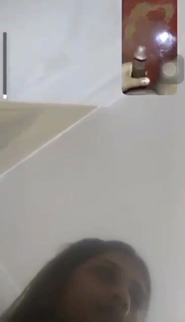 Beautiful GF Showing And Fingering