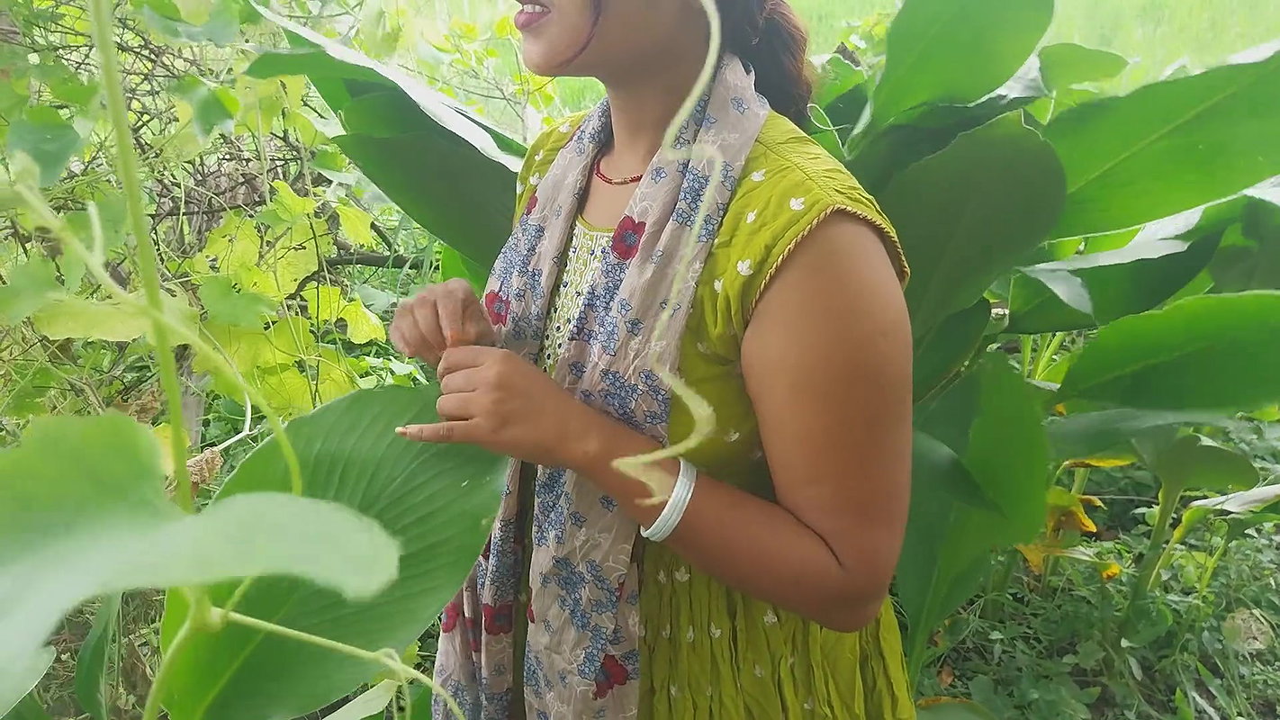 Indian Forest Garden Nearby My House Garden Out Side Hot Deshi Girl Fucking – Sucking Big Cook Blowjob