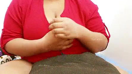 West Bengal sexy bhabhi showing boobs