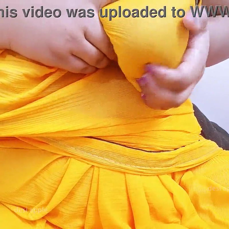 West bengal sexy bhabhi in saree