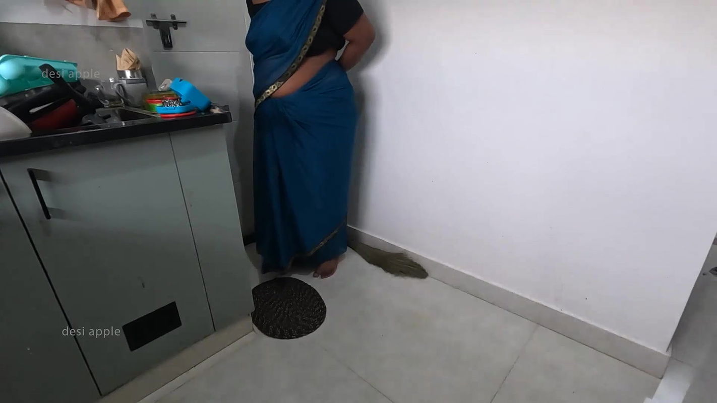 Tamil maid sridevi jerking owner dick