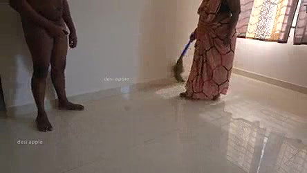 Tamil maid Prabha jerking owner dick inbetween work