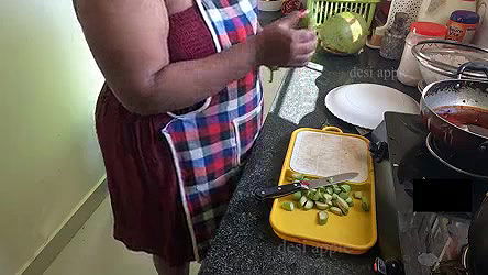 My Indian girlfriend fucking with brinjal in kitchen when she is alone at home