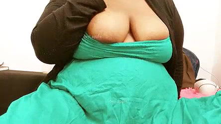 Manipuri aunty showing big boobs