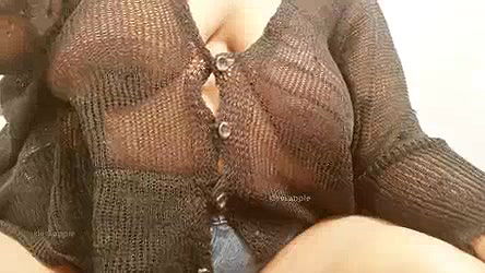Latina sexy milf with sexy tits