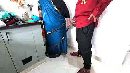 Jerking dick infront of Andhra maid Sridevi