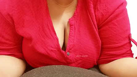 Irani sexy teen girl showing boobs