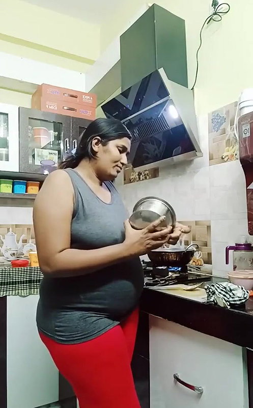 SSSwatthi in Kitchn without Bra see her ass size