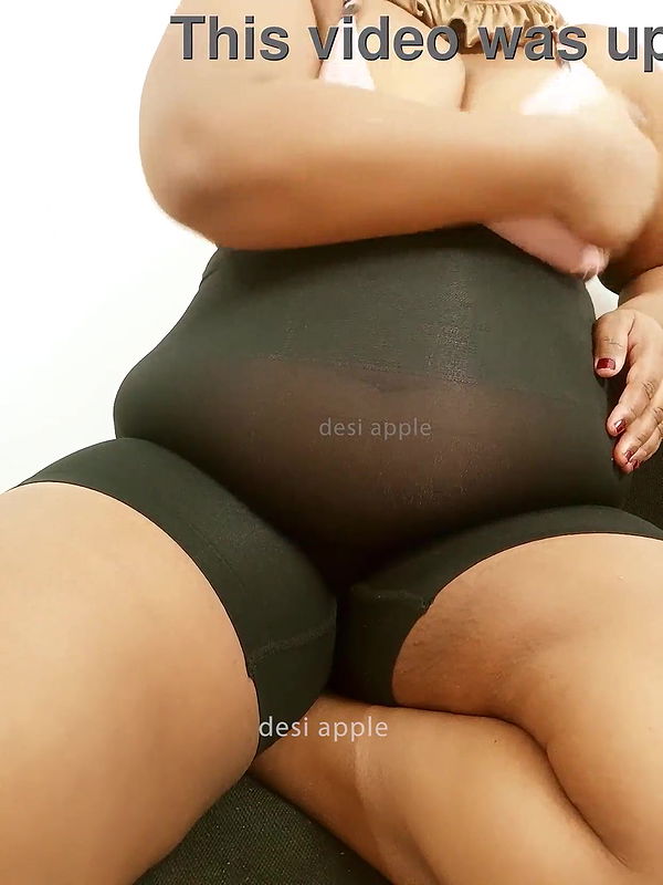 Indian maid showing boobs