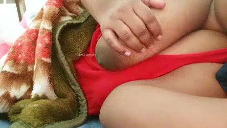 Indian horny aunty sexy boobs