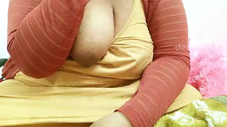 Indian desi aunty tits(2)